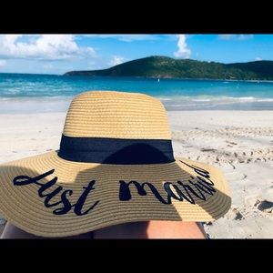 Just Married beach hat